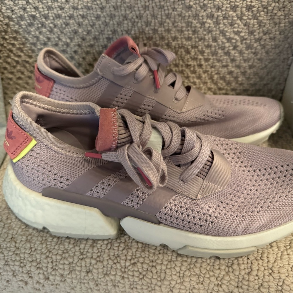 Adidas sneakers size 10